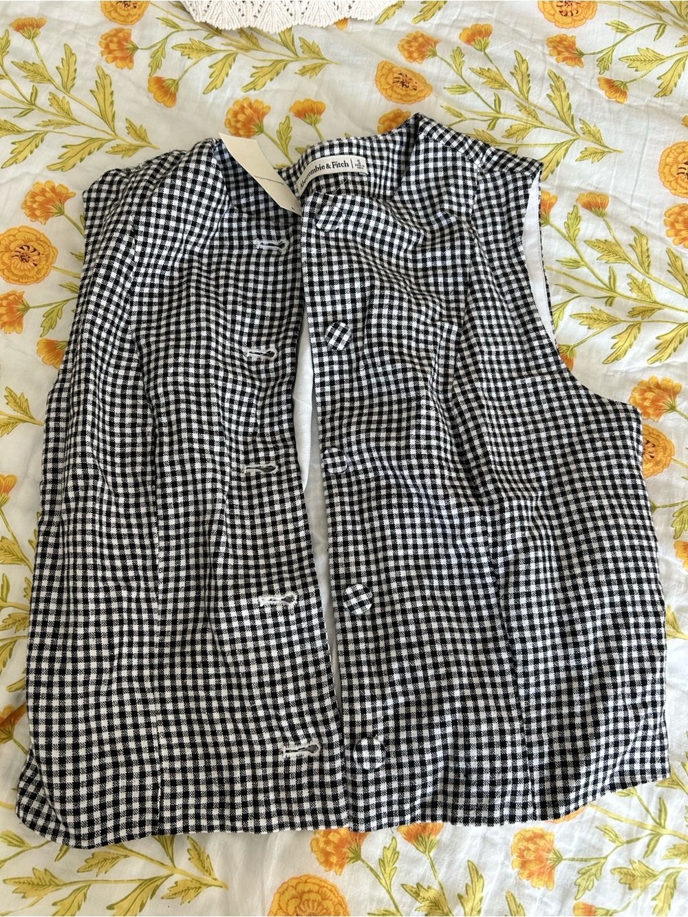 Abercrombie & Fitch Black and White Gingham Button Front Vest